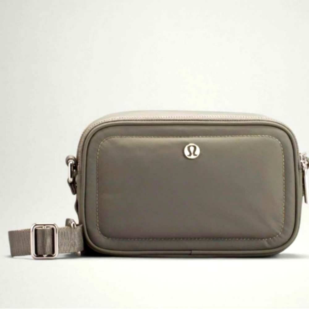LuluLemon Crossbody Camera Bag